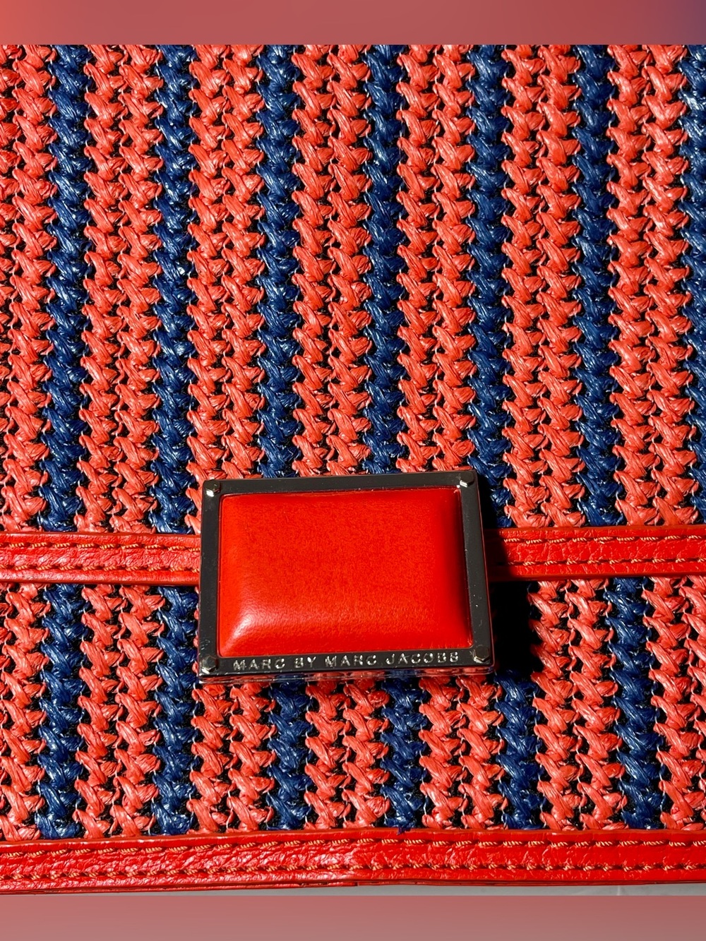 MARC BY MARC JACOBS Red & Navy Straw Shoulder Bag - Picture 10 of 10
